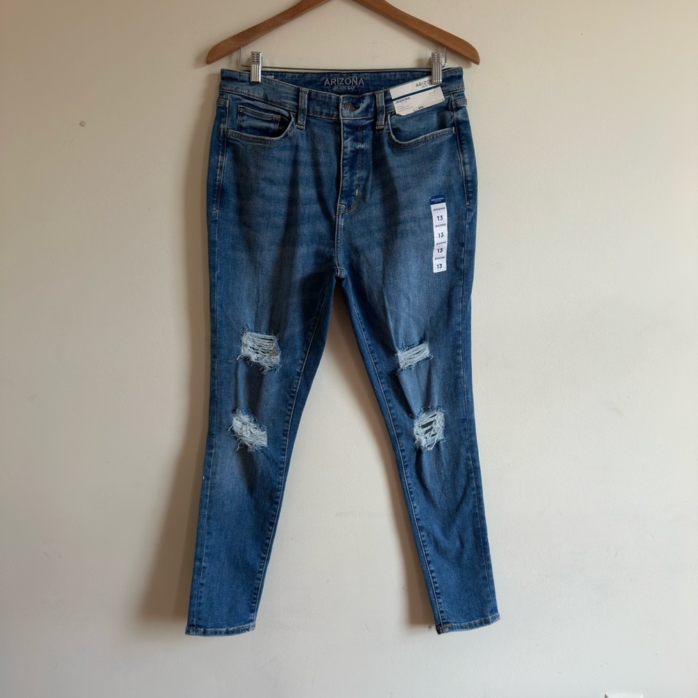 Arizona Jean Company Women's Blue Distressed high rise jeggins sz 13
